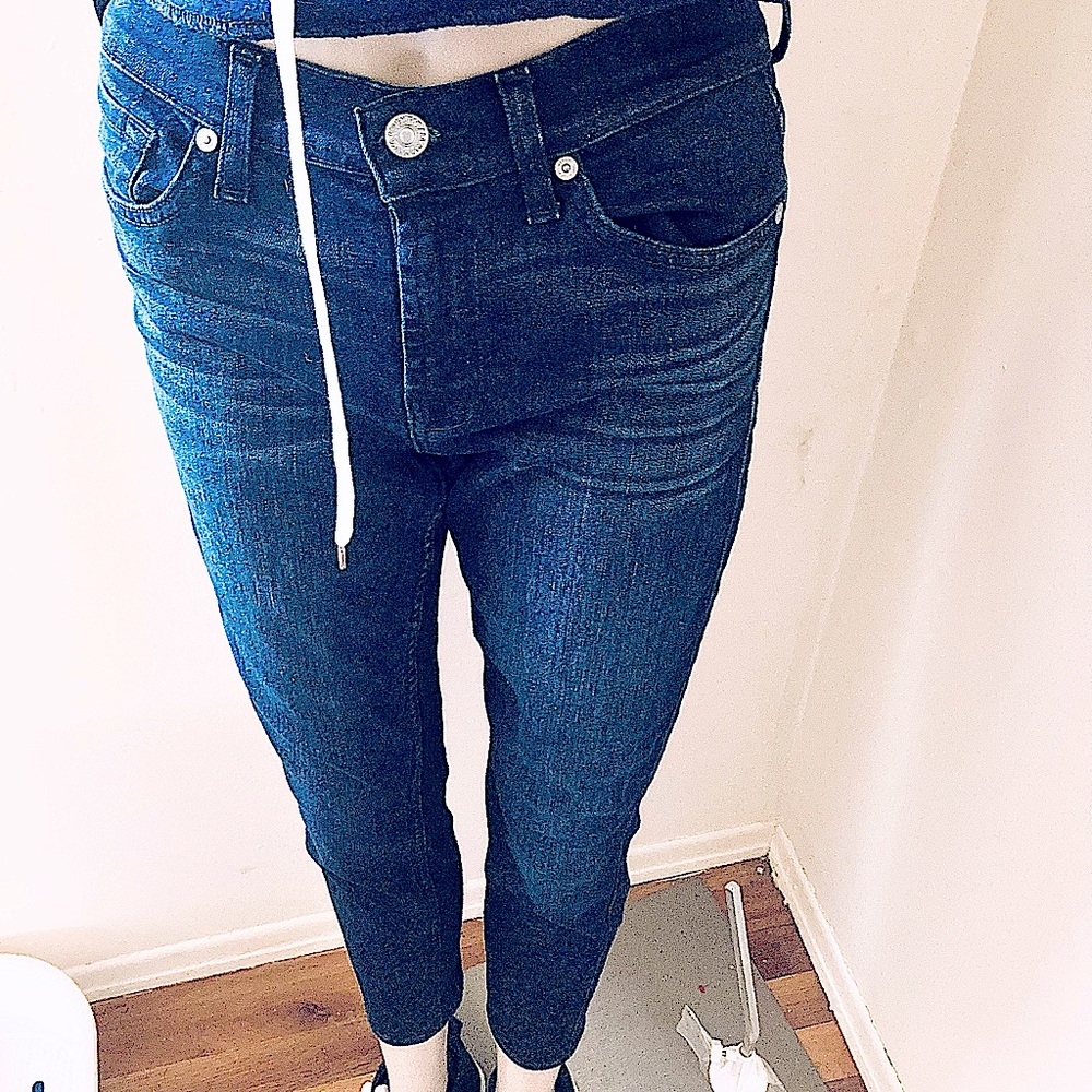🍄 7 for all Mankind cropped Gwenevere dark indigo jeans 🌻